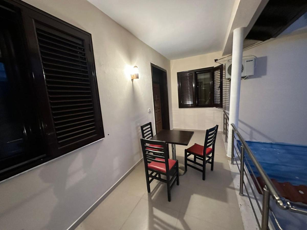 Elby Apartments Berat Zewnętrze zdjęcie