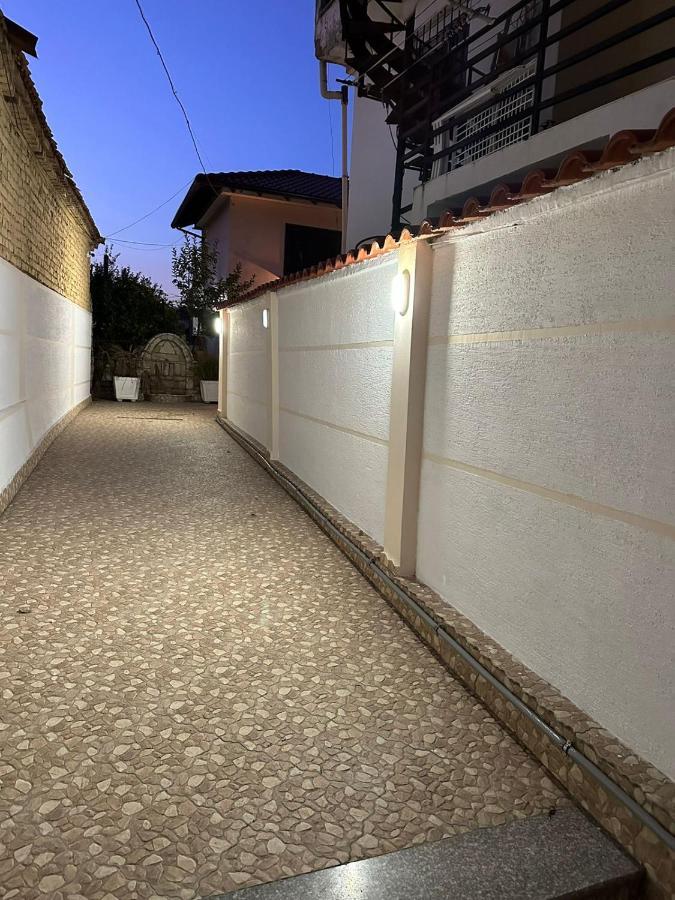 Elby Apartments Berat Zewnętrze zdjęcie