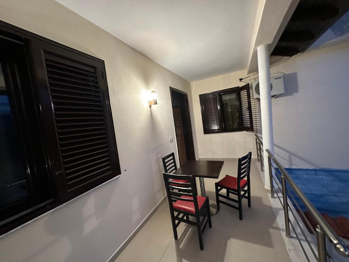 Elby Apartments Berat Zewnętrze zdjęcie