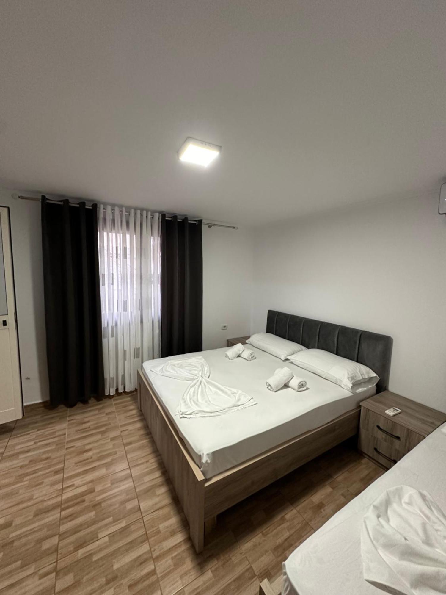 Elby Apartments Berat Zewnętrze zdjęcie